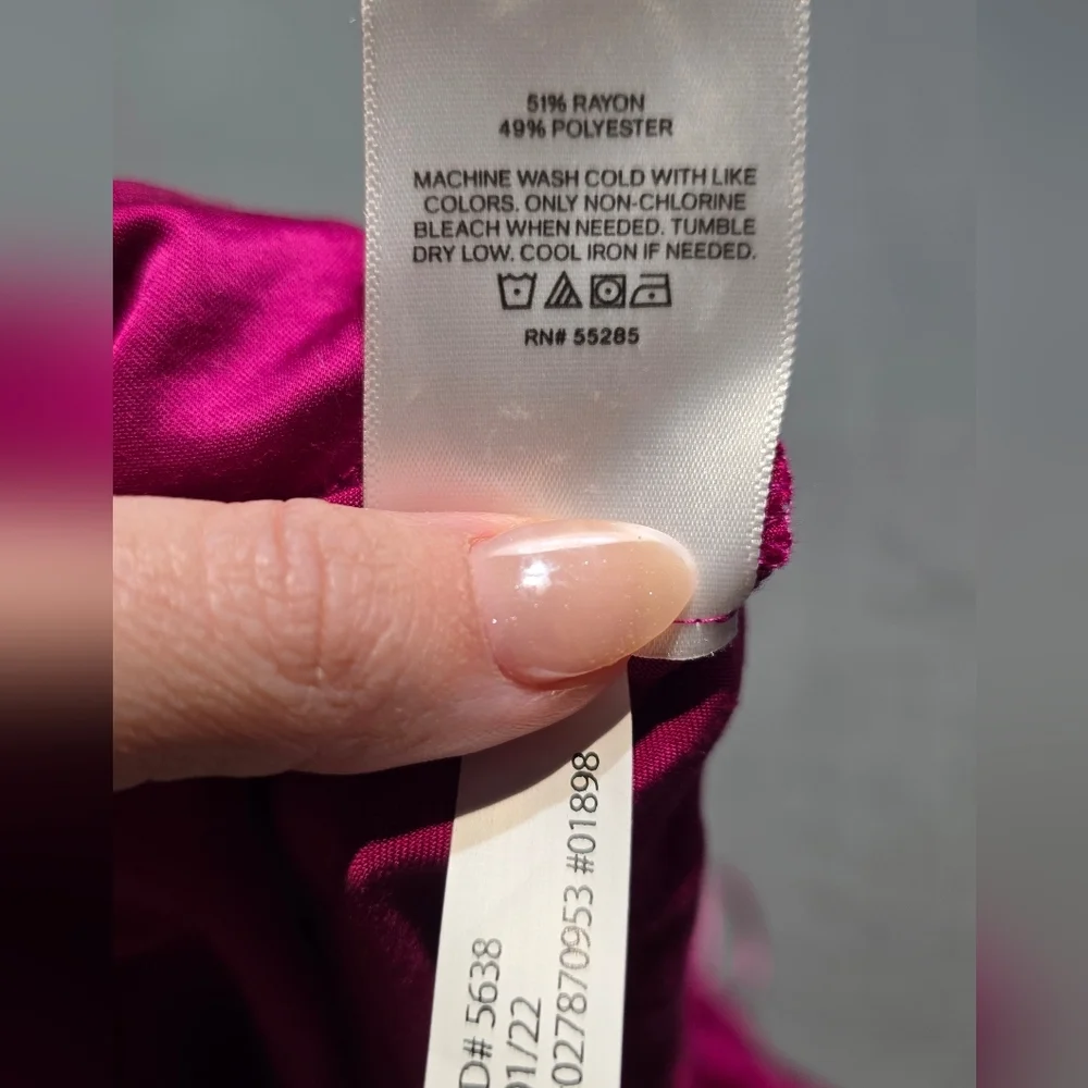 Express NWT Fuchsia Spaghetti Strap Mini Dress PTP 19 Length 32 - Picture 7 of 7
